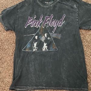 Men’s Pink Floyd tshirt